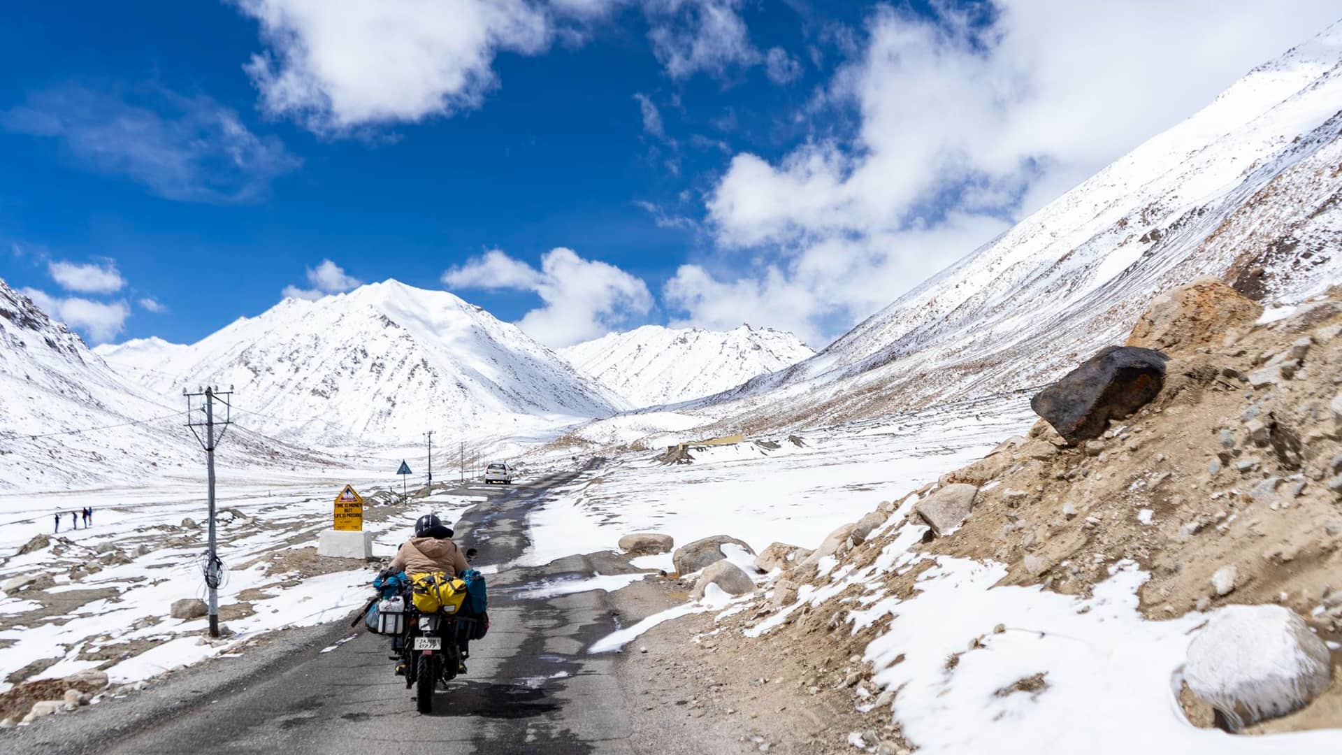 Ladakh-Mountain-Journey
