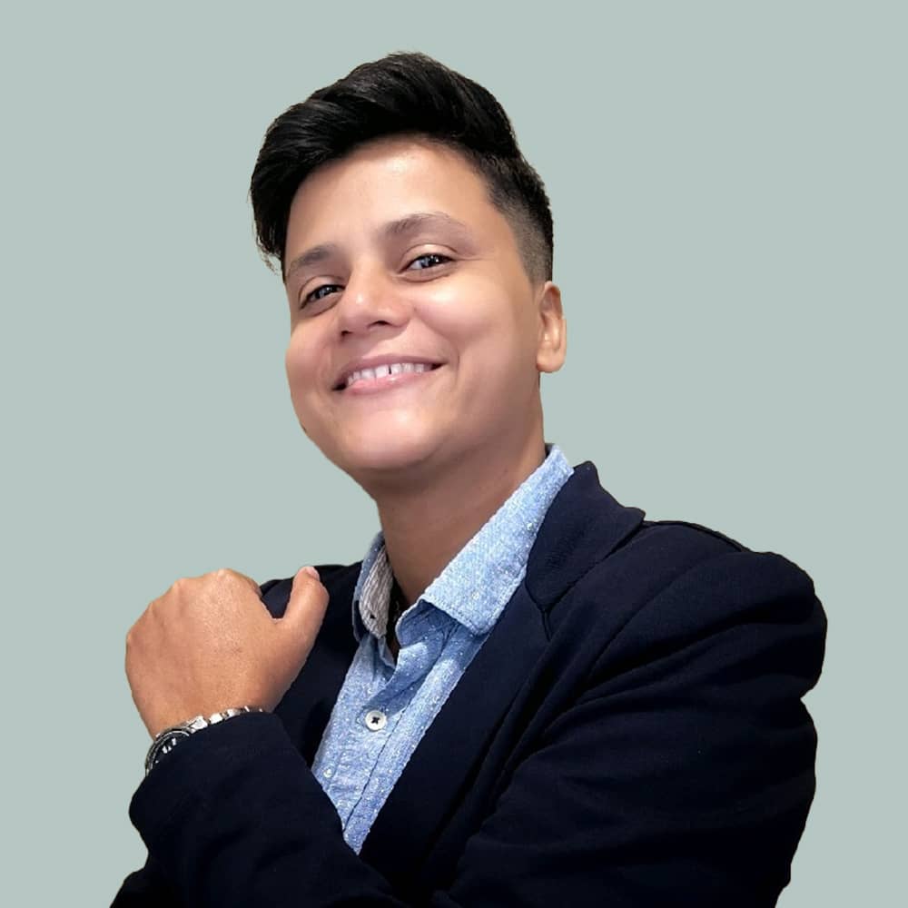 akanksha.jpg (2) (1)